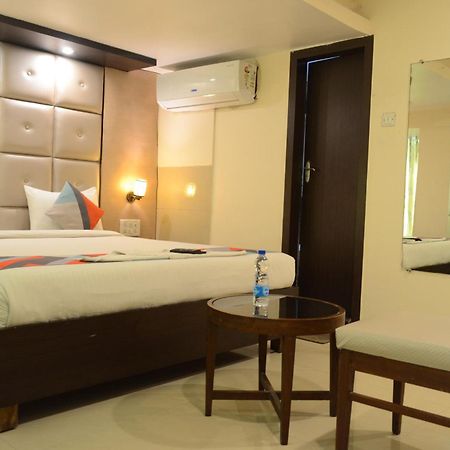Hotel Aishwarya Residency Navi Mumbai Esterno foto