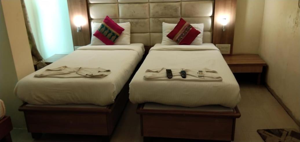 Hotel Aishwarya Residency Navi Mumbai Esterno foto